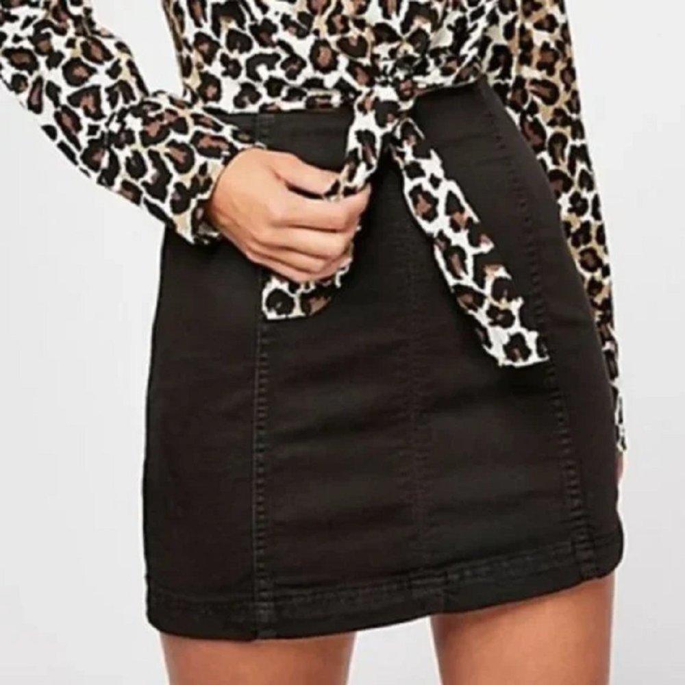 Free People We the Free Denim Modern Femme Mini Skirt Black Stretch Jean 6 - Picture 2 of 9